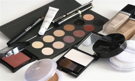 comprar maquillaje chanel online barato